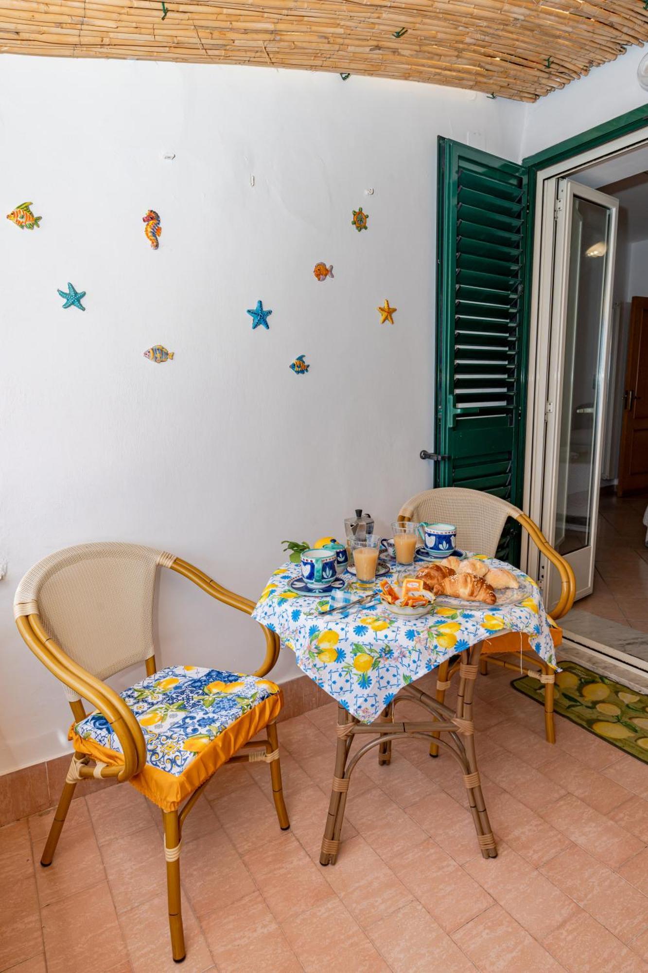 Villa Casa Maria Vittoria Minori Exterior foto